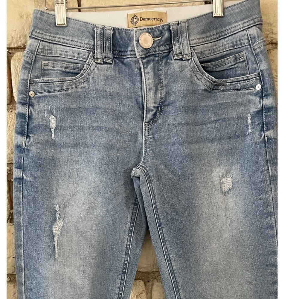 Democracy Women's "Ab-solution" Distressed Skinny Jeans - Light Wash Size 2 - Picture 3 of 7